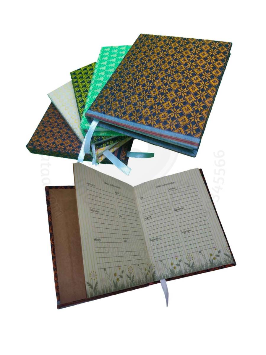 Khana Handloom Diaries - A6 Size - Set of 5
Khana Handloom Diaries - A6 Size - Set of 5
