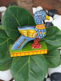 Handcrafted Wooden Carved Bird - Garuda - Eagle Figurine - Set of 2 - Orissa Crafts - Home Decor Handcrafted Wooden Carved Bird - Garuda - Eagle Figurine - Set of 2 - Orissa Crafts - Home Decor