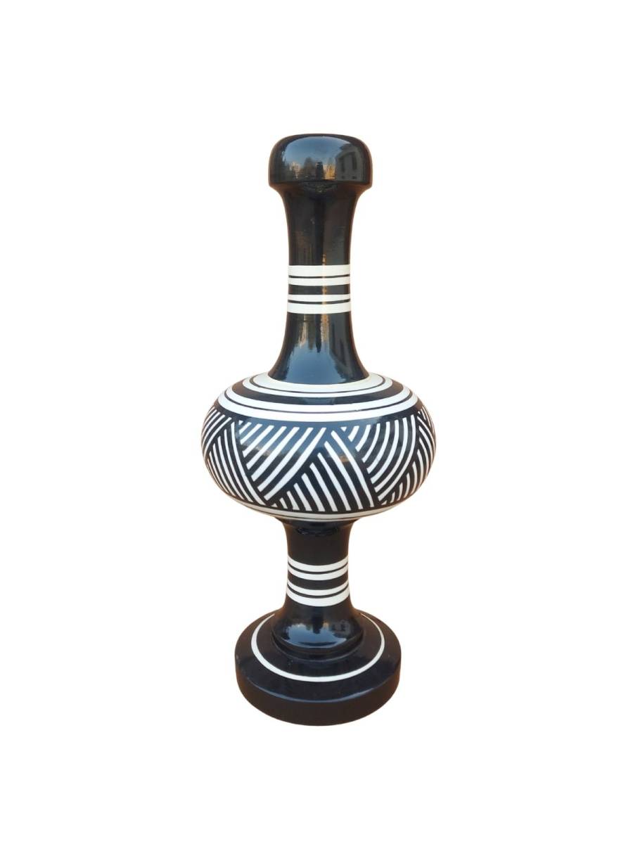 Wooden Vase - Abstract Art - Black & White
Wooden Vase - Abstract Art - Black & White