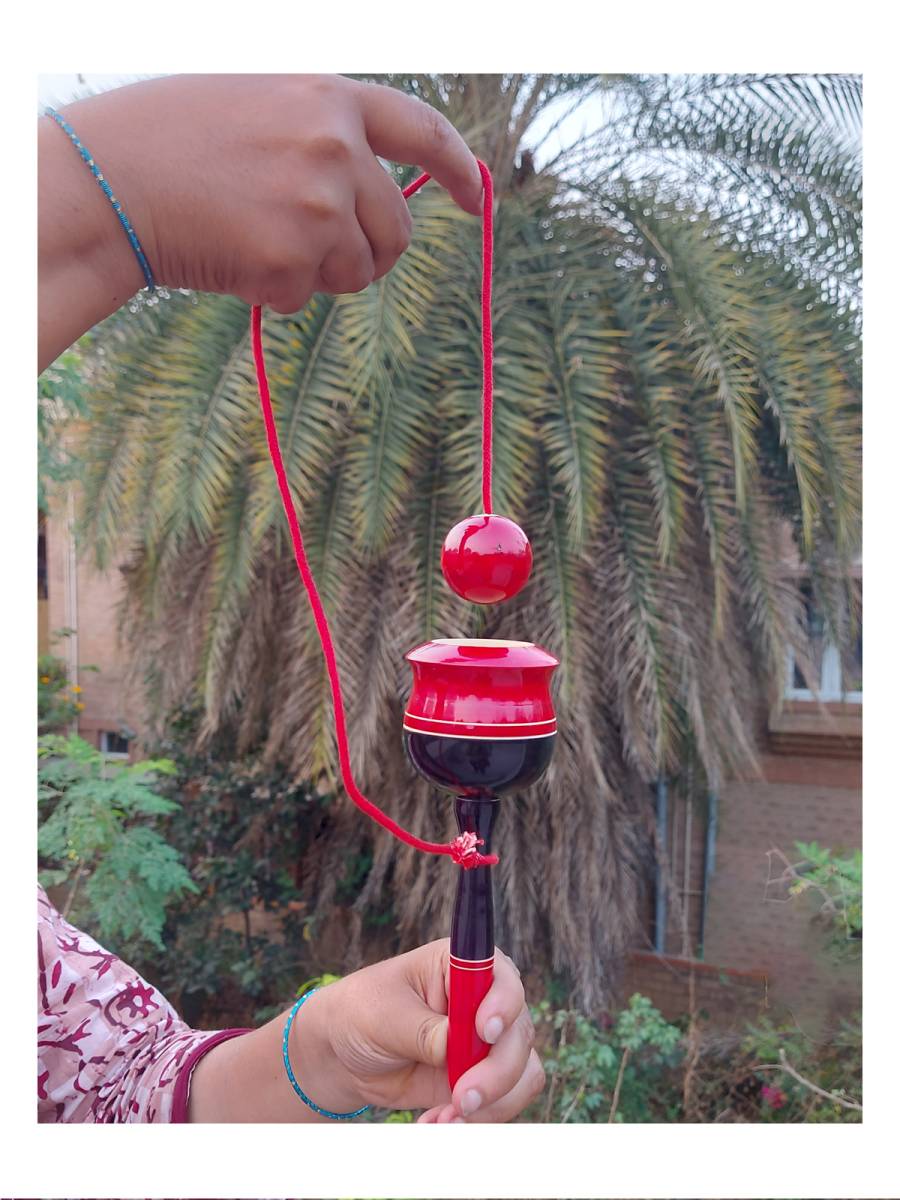 Game - Wooden Cup & Ball