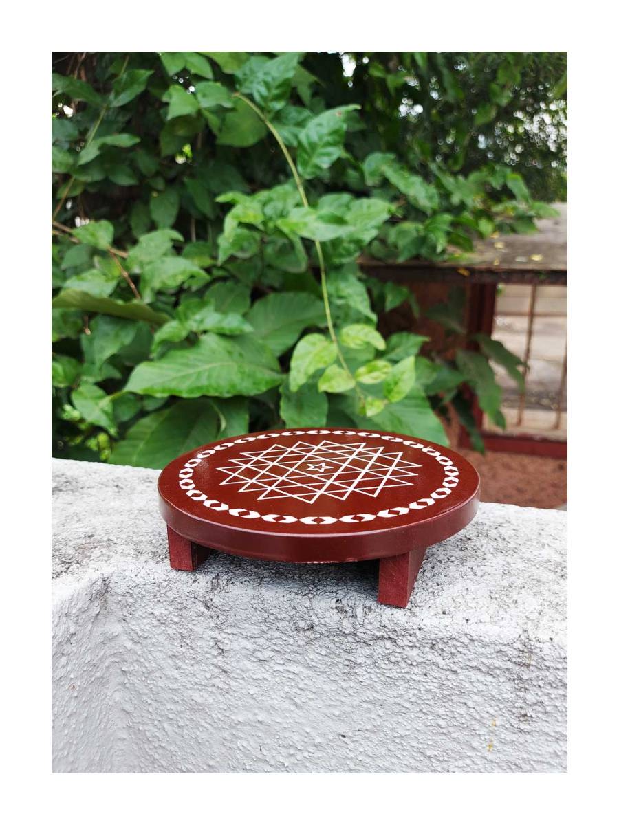 Festive - Wooden Rangoli Puja Peetam - Round - Assorted - Single - 6 inch