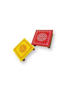 Festive - Wooden Rangoli Puja Peetam - Set of 2 - Assorted -  4 inch