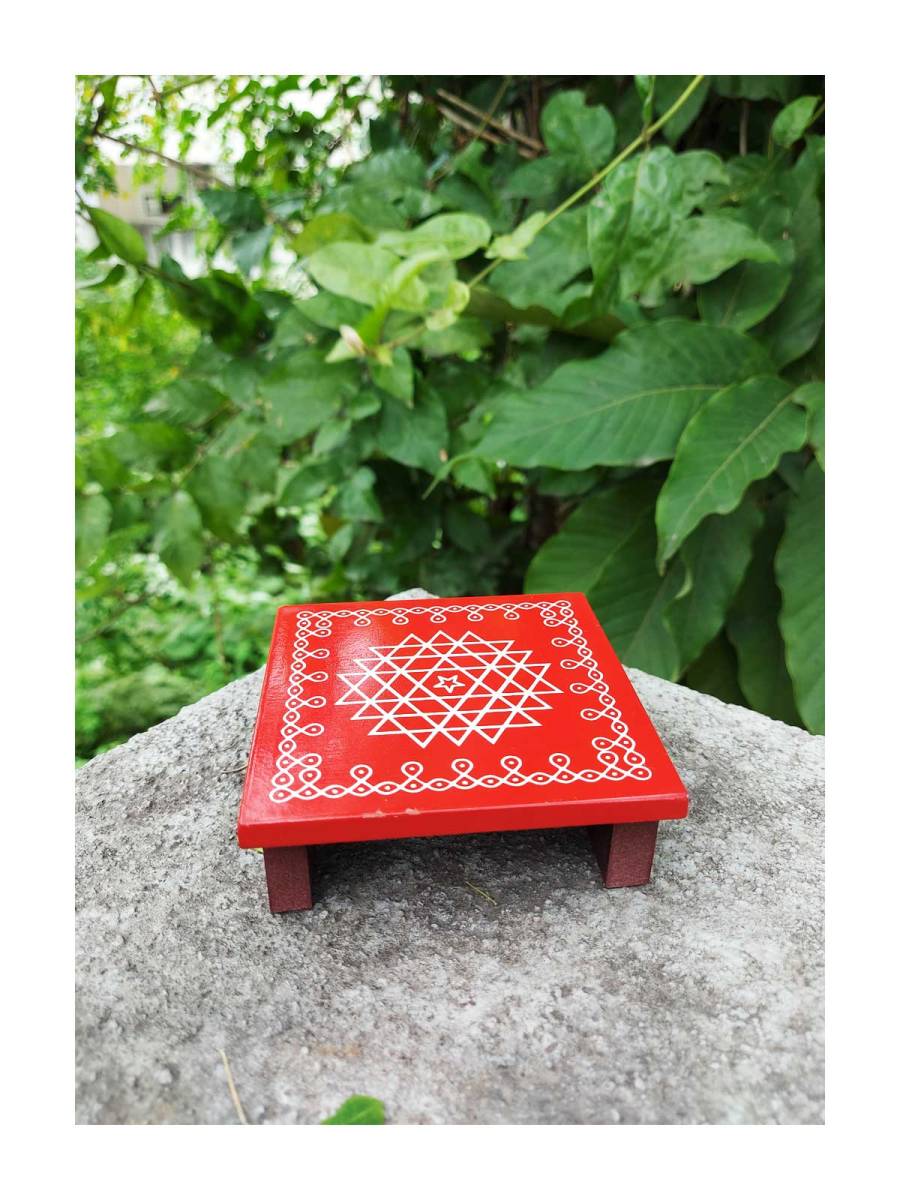 Festive - Wooden Rangoli Puja Peetam - Single - 6 inch Festive - Wooden Rangoli Puja Peetam - Single - 6 inch