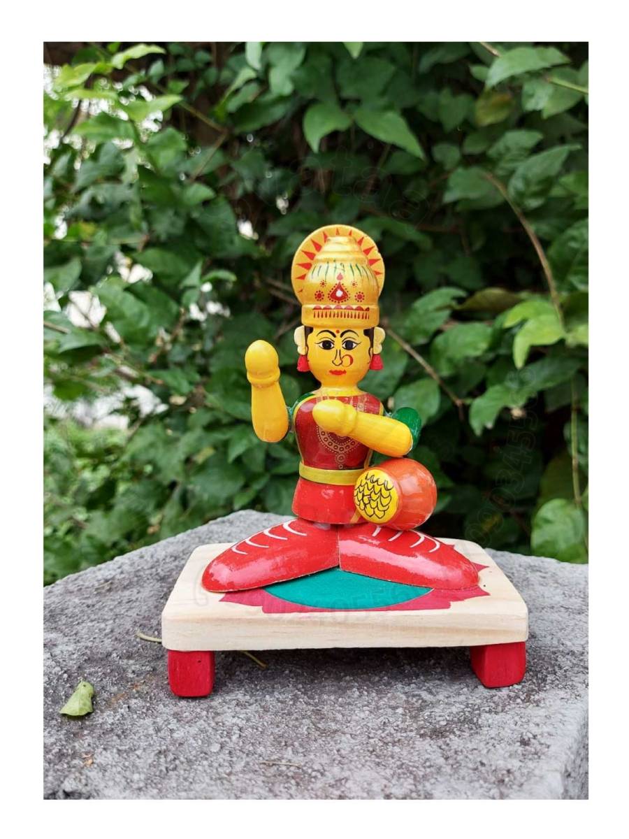 Wooden Lakshmi Devi - Etikoppaka Dolls
