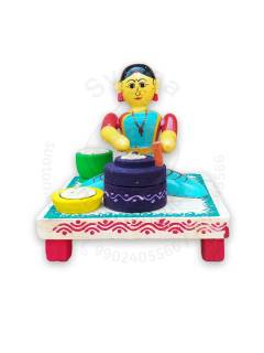 Working Lady - Handmill Grinding - Wood
