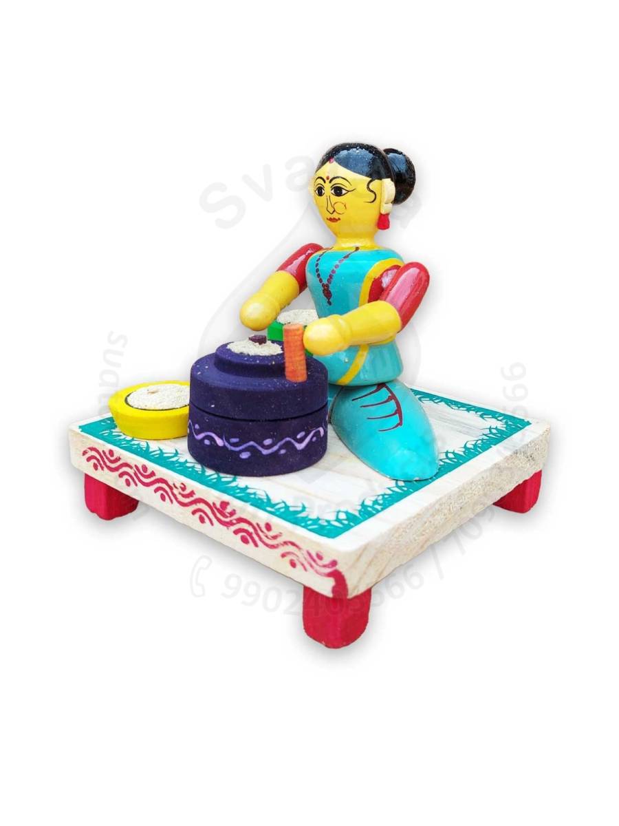 Working Lady - Handmill Grinding - Wood
