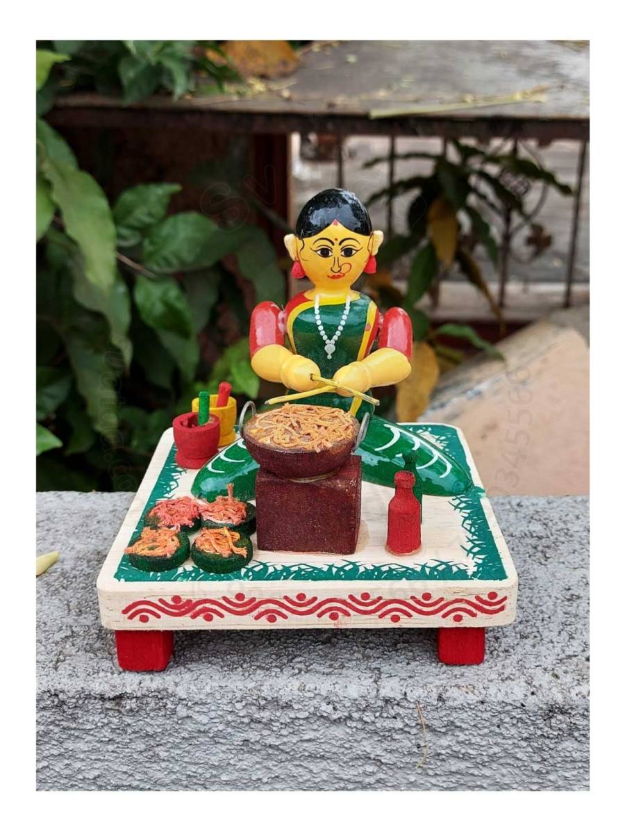 Working Lady - Selling Street Food
