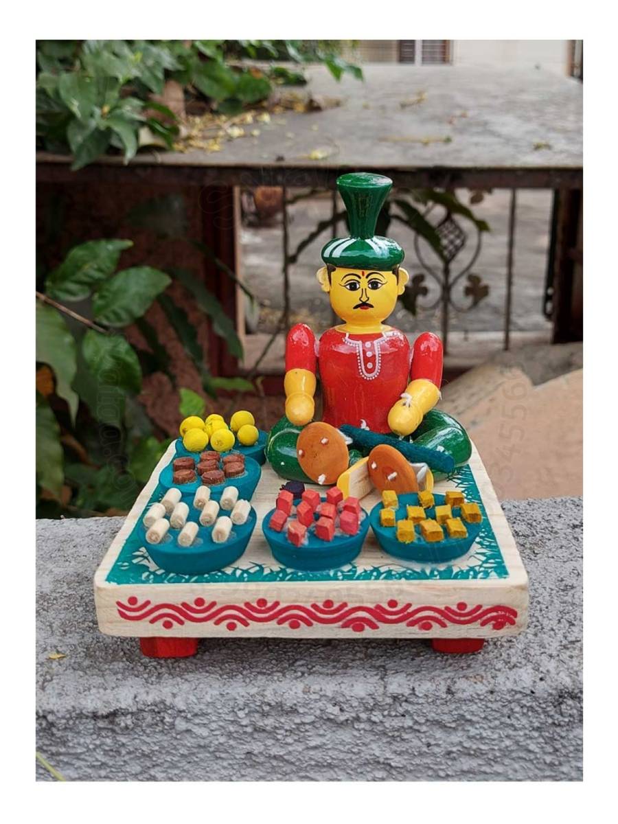 Working Man - Sweets Selling - Wood
