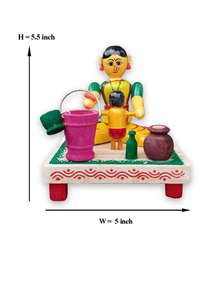 Wooden Village Mother Bathing Baby - Etikoppaka Dolls
Wooden Village Mother Bathing Baby - Etikoppaka Dolls