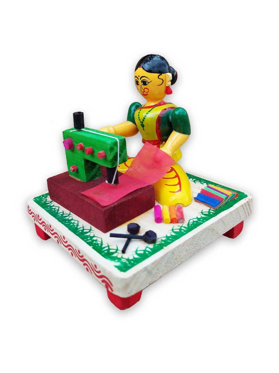 Wooden Village Lady Sewing Cloths - Etikoppaka Dolls
Wooden Village Lady Sewing Cloths - Etikoppaka Dolls