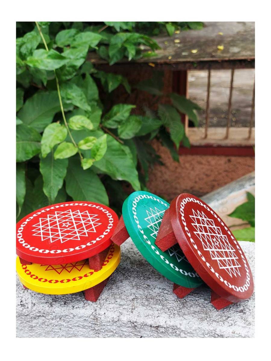 Festive - Peetam Chowki - 4x4 Inches - Single - Round - Assorted Color | Design - Aishwarya Chakram