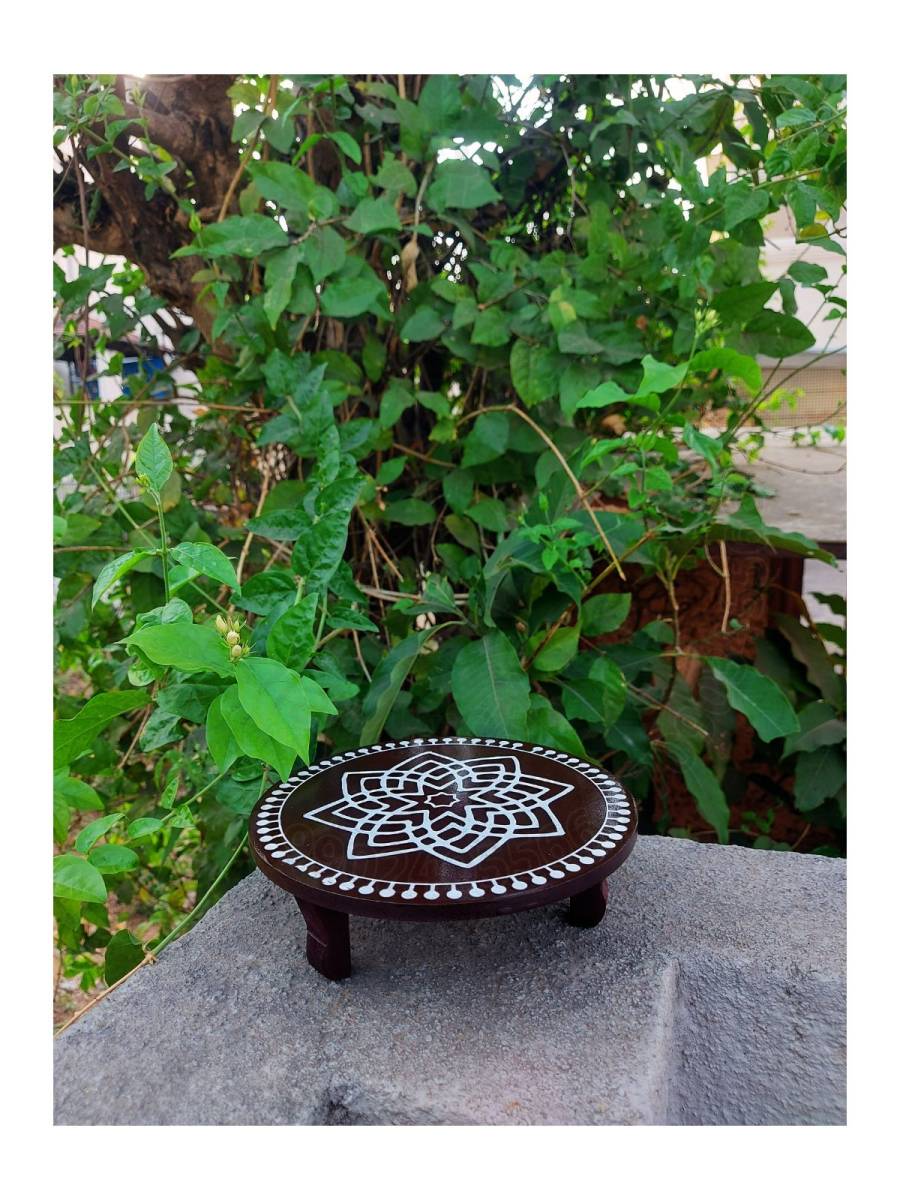 Festive - Peetam Chowki - 8x8 Inches - Set of 2 - Round - Coffee Color | Design - Hridaya Kamalam
Festive - Peetam Chowki - 8x8 Inches - Set of 2 - Round - Coffee Color | Design - Hridaya Kamalam