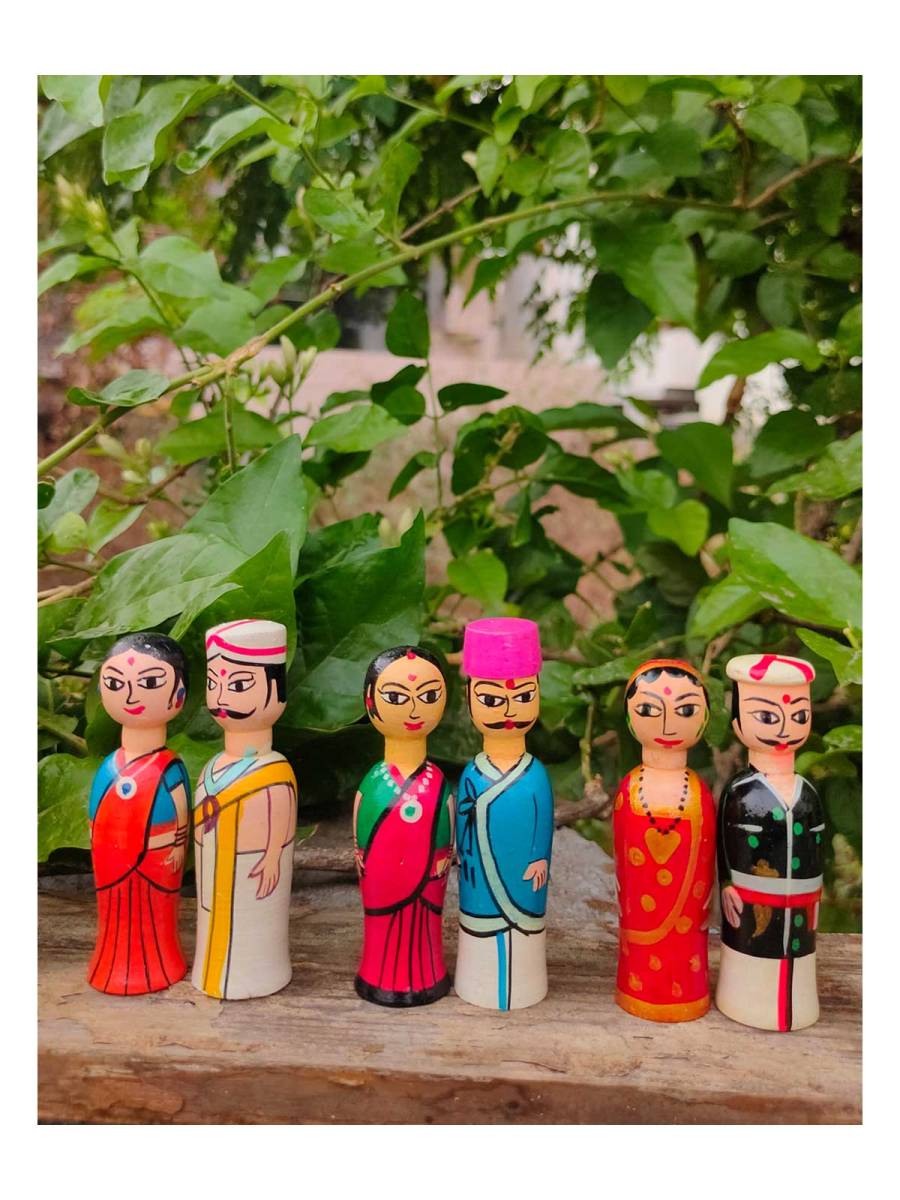 Regional Couple Dolls - Mini - Set of 3